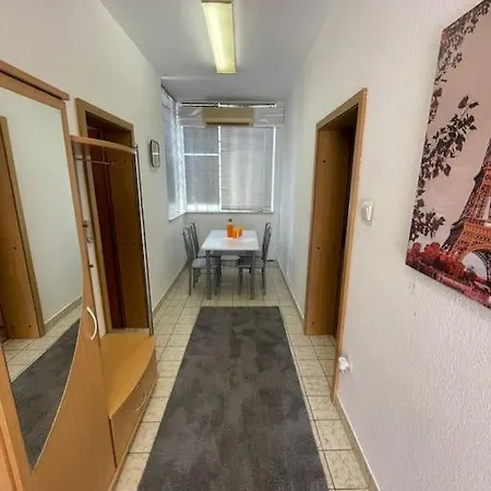 Apartament Leo